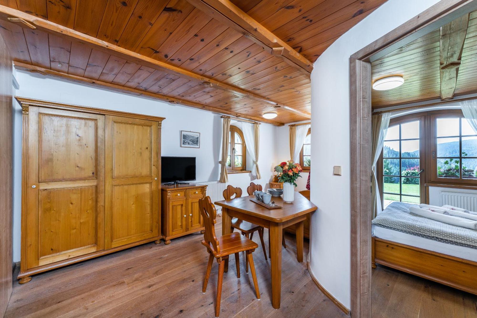 Pension Happy Superior Spindleruv Mlyn Exterior photo